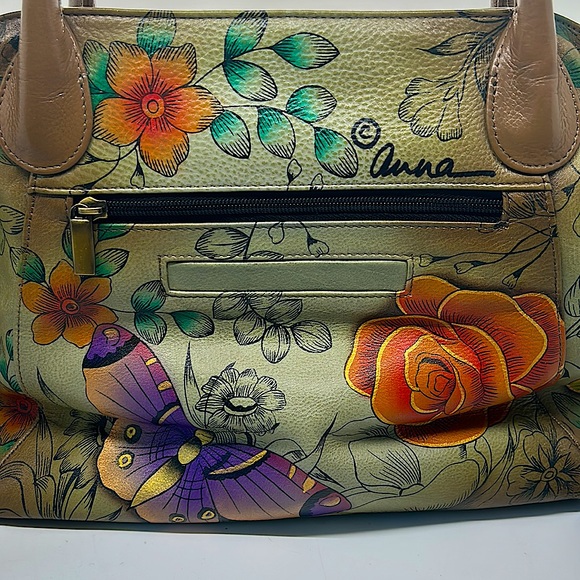 Anuschka Anna Beautiful Gray Flowers & Butterflies Shoulder Purse Bag w/ Wallet - Picture 4 of 14